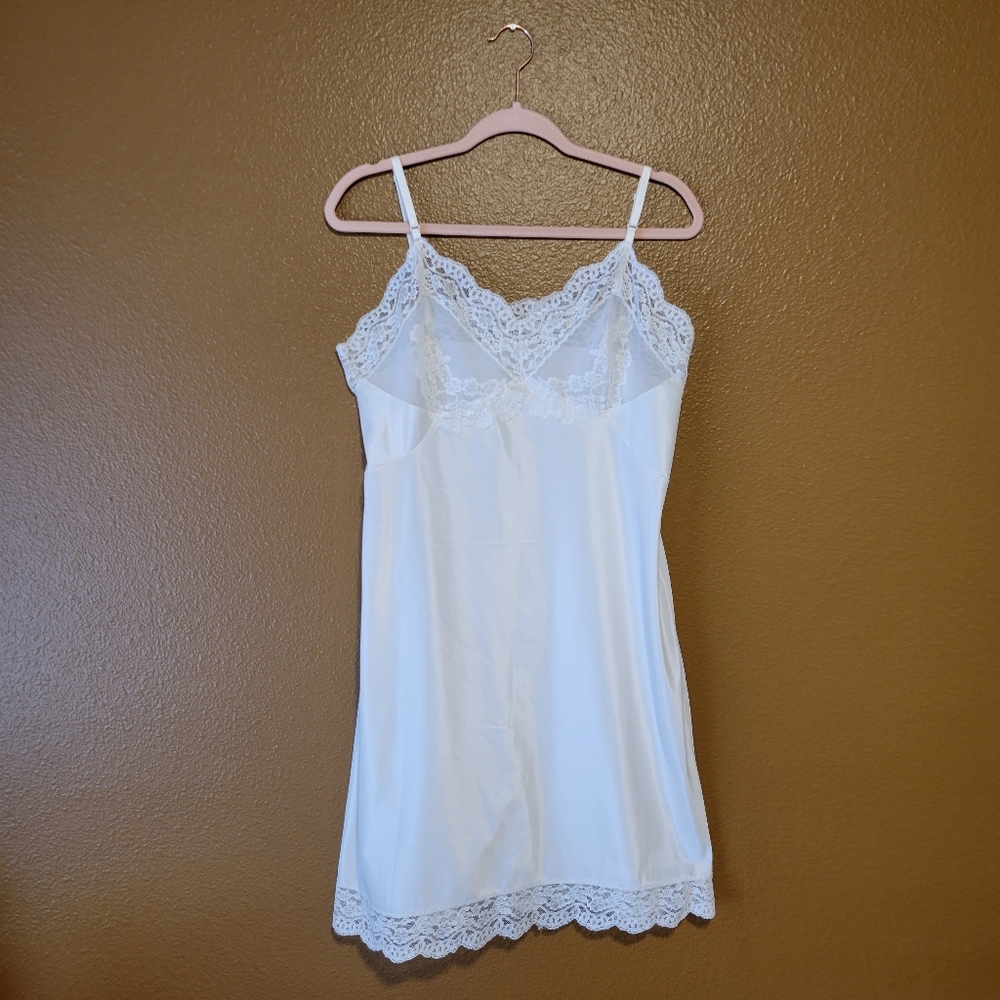 Vintage Slip medium